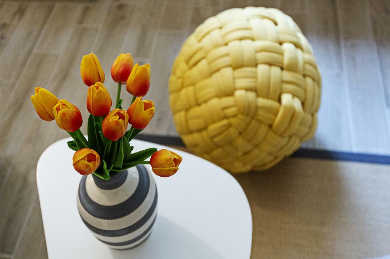 Apartment Xxv Aprile By Wonderful Italy