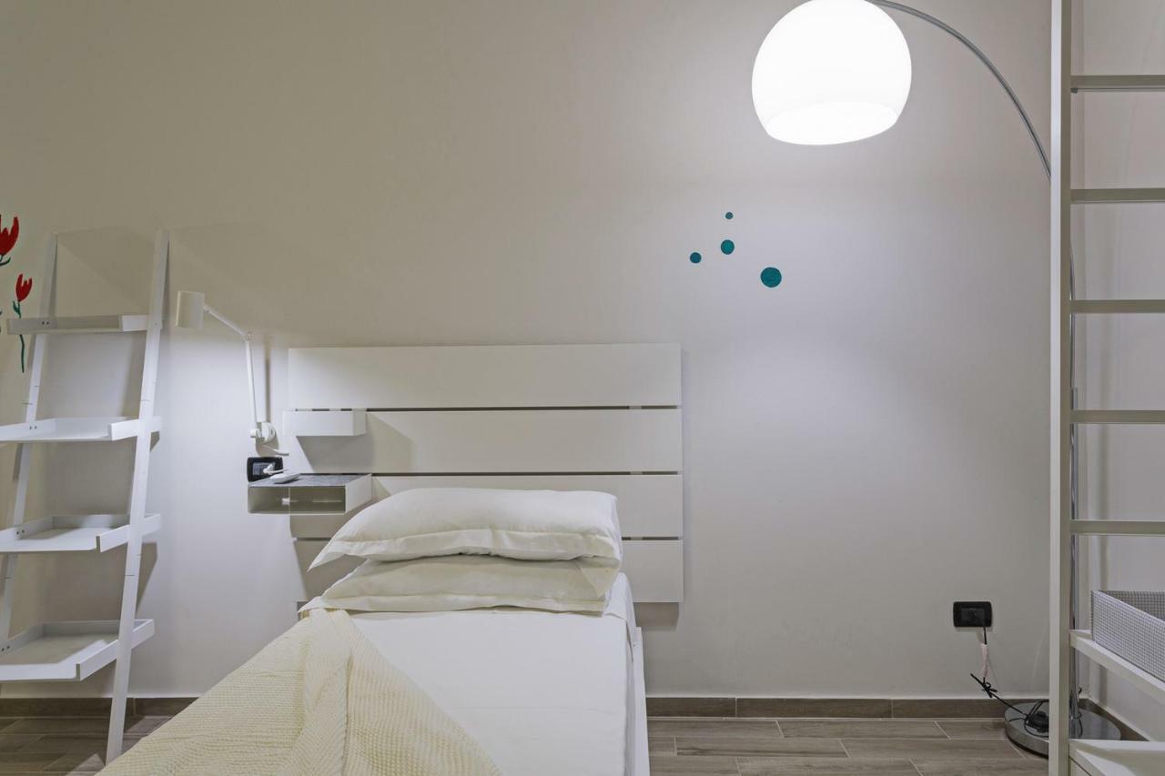 Apartment Xxv Aprile By Wonderful Italy Genua
